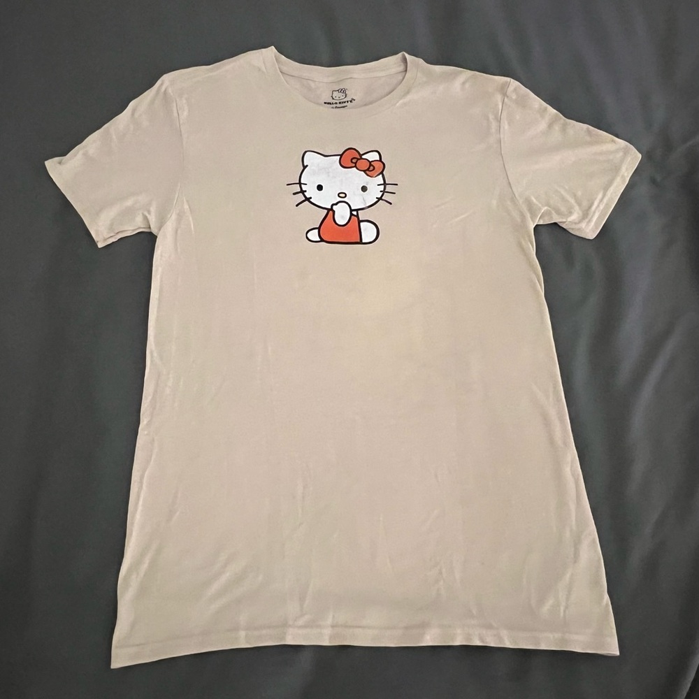 Hello Kitty tan t-shirt